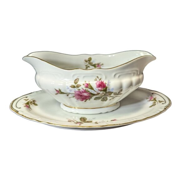 Vintage Royal Rose Floral Porcelain Gravy Boat and Under Plate with Gold Trim - Picture 1 of 11